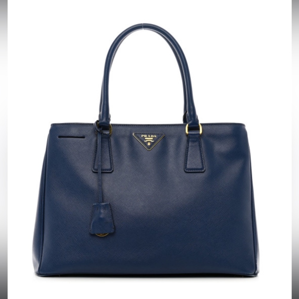 Prada Medium Saffiano Blue tote in good condition with authenticity card